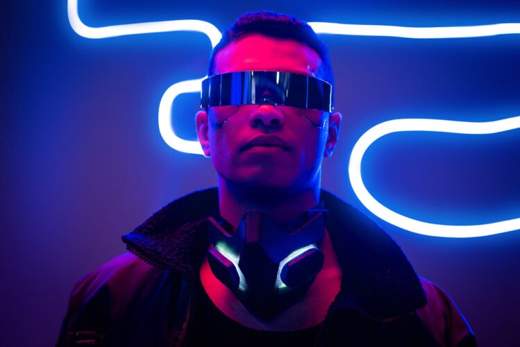 homem no estilo cyberpunk